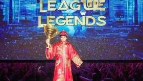 中国电信携手英雄联盟全球总决赛，打造电子竞技赛事新体验，推出专属电竞套餐深耕数字娱乐领域